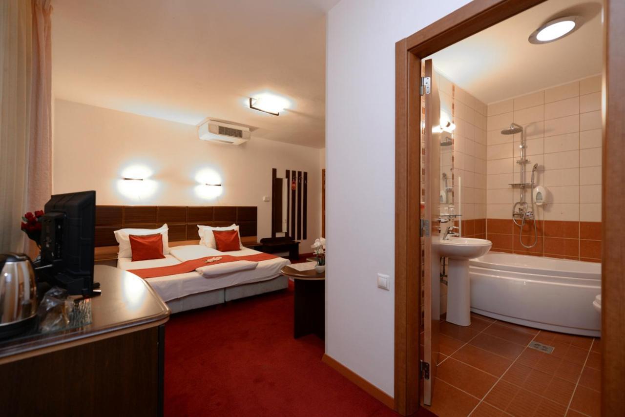 וטרה דורניי Hotel Belvedere מראה חיצוני תמונה