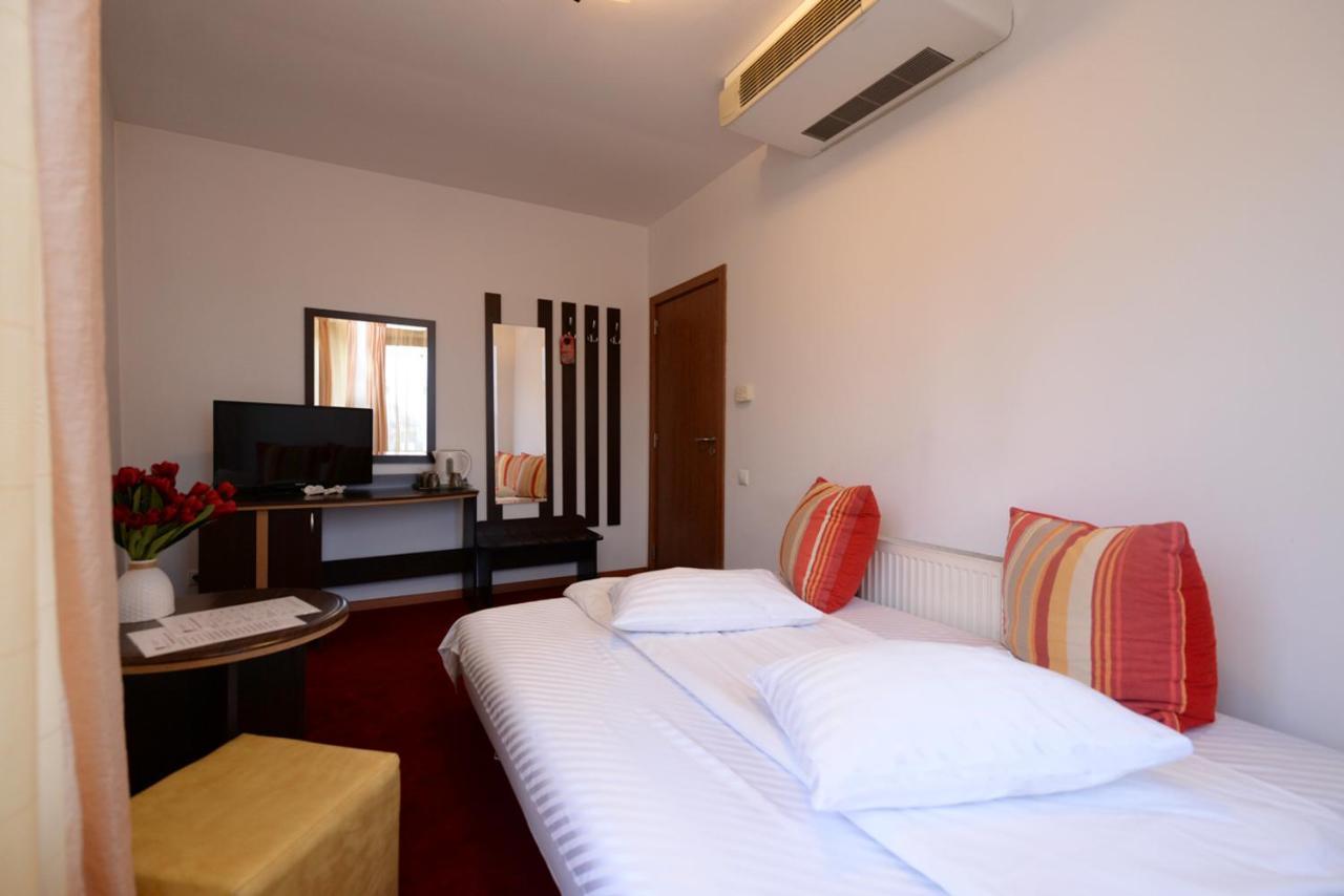 וטרה דורניי Hotel Belvedere מראה חיצוני תמונה