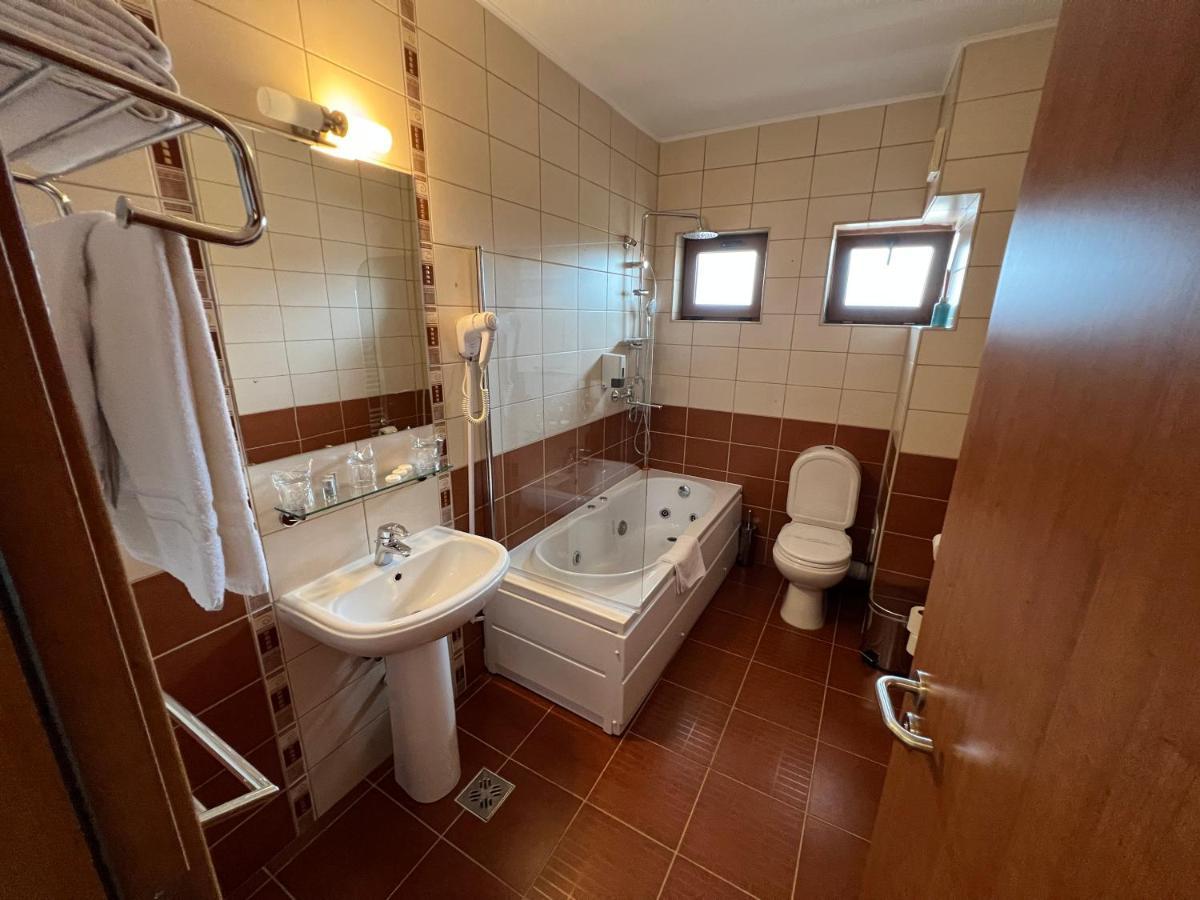 וטרה דורניי Hotel Belvedere מראה חיצוני תמונה